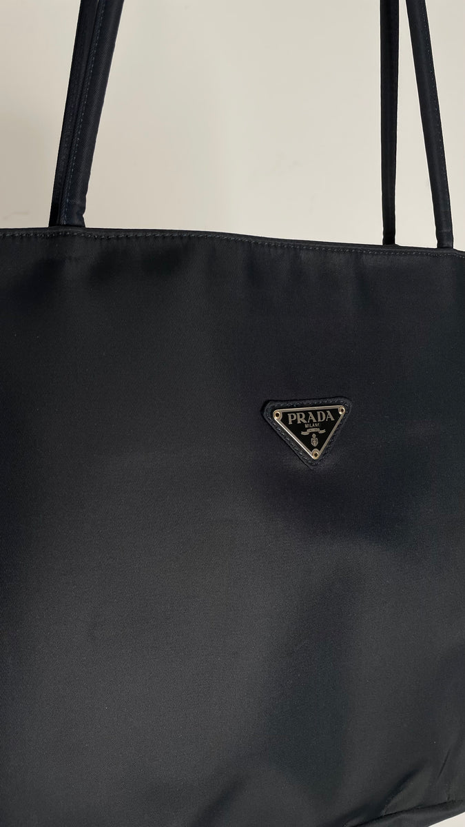 Vintage 90s Prada Nylon Bag – LUCILLE