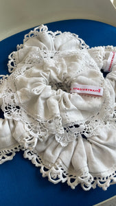 Vita Lace Scrunchie