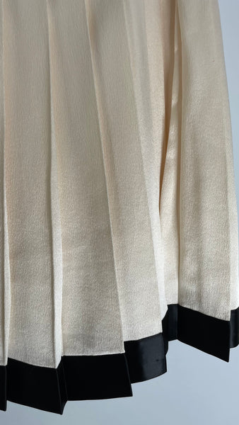 Cream Pleat Skirt