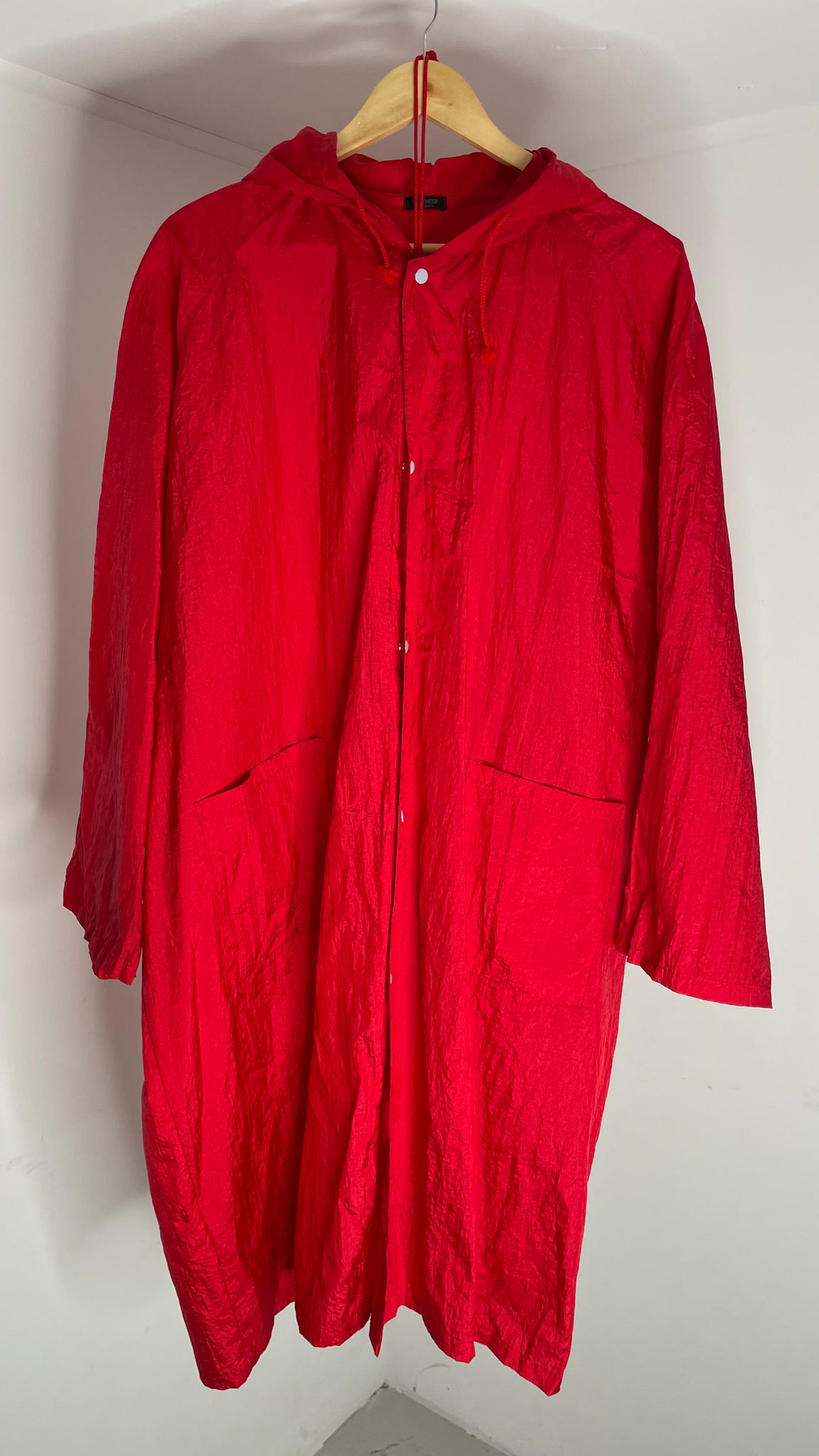 Via Demizon Red Jacket L