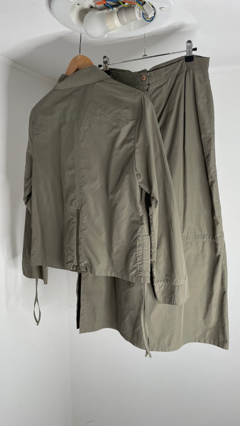 Equation Khaki Suit M