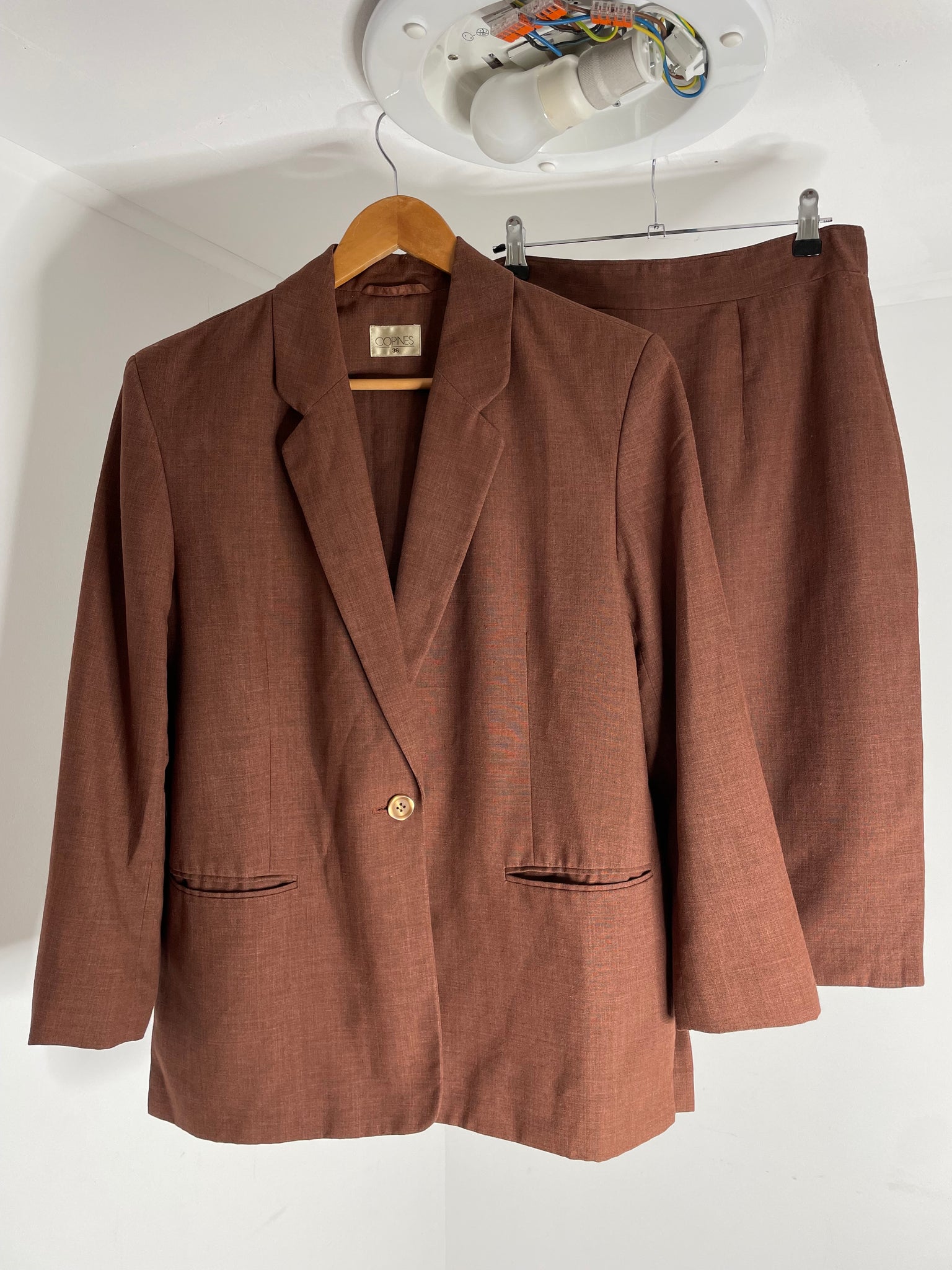 Espresso Lin Suit 36