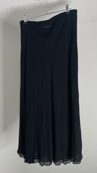 Fluid Sheer Skirt M