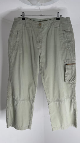 Clay Cargo Capris XL