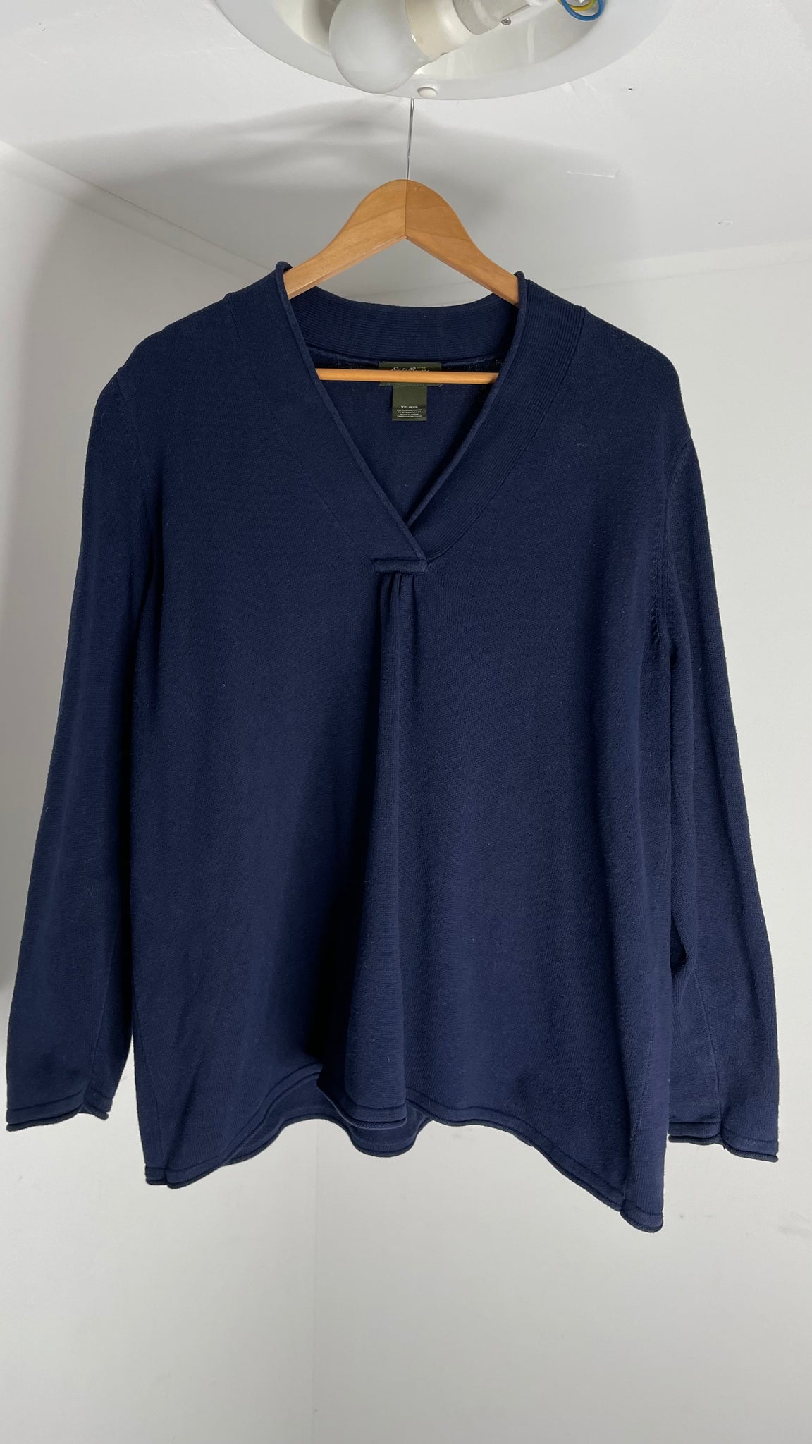 Eddie Bauer Navy Sweater XXL