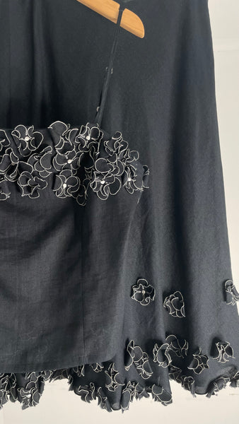 Black Linen Flowers Set M