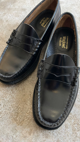 G.H. Bass Loafers 40