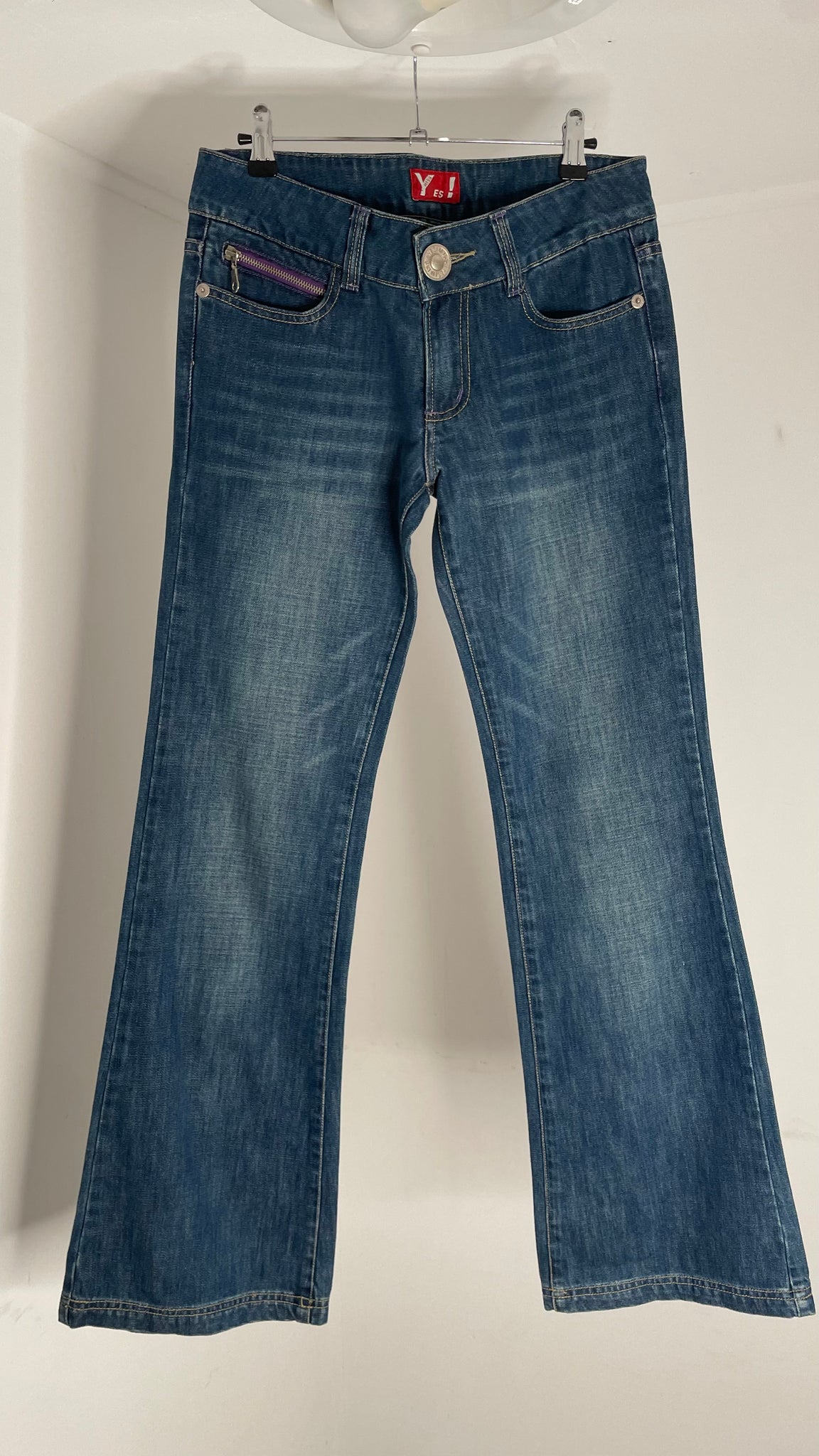 YES! Jeans W27