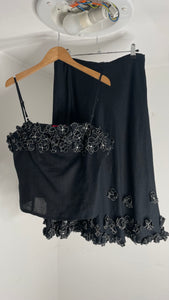 Black Linen Flowers Set M