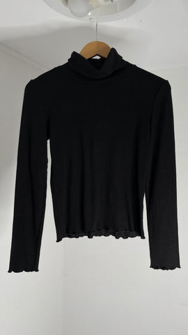 Black Rib Turtle Neck M