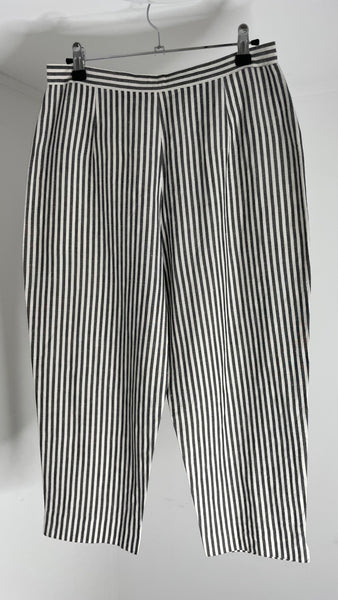 Stripe Lin Capris S