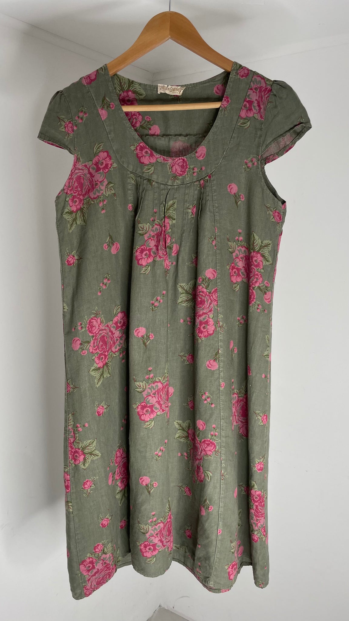 Green Lin Flowers Dress M