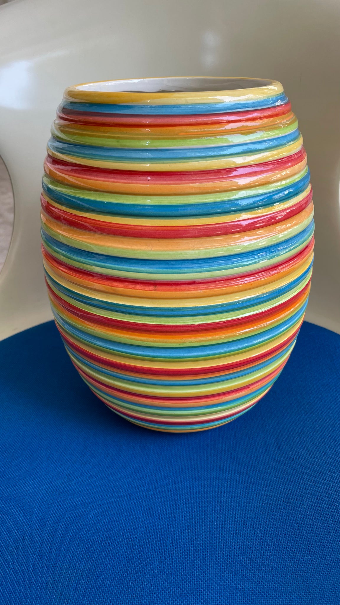 Big Rainbow Vase