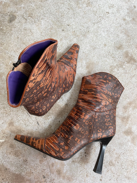 Brown Rep Heel Boots 39
