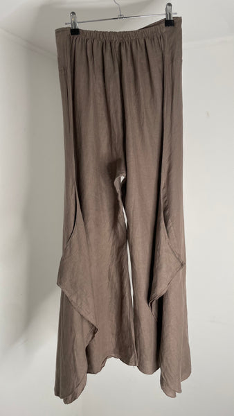 Funky Taupe Pants M