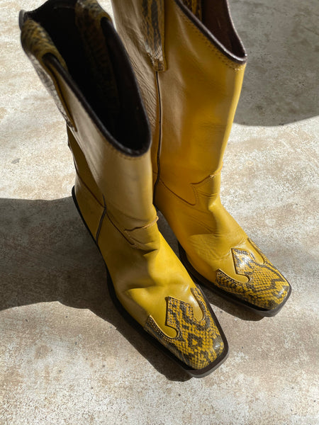 Mustard Snake Boots 40