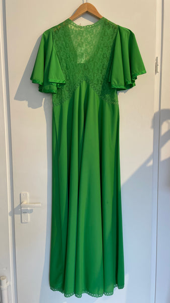 Green Lace Gown M