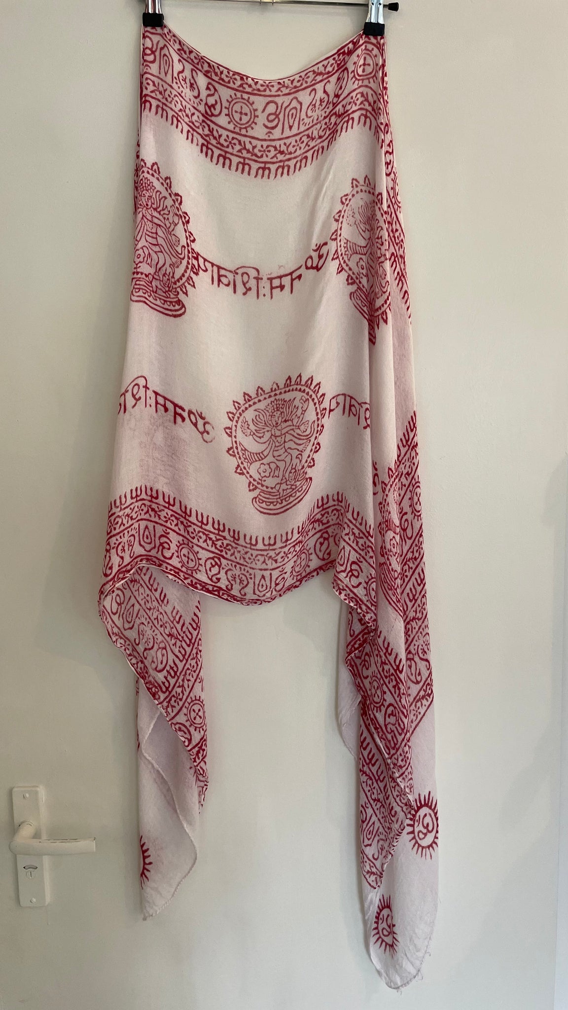 Red Lady Scarf