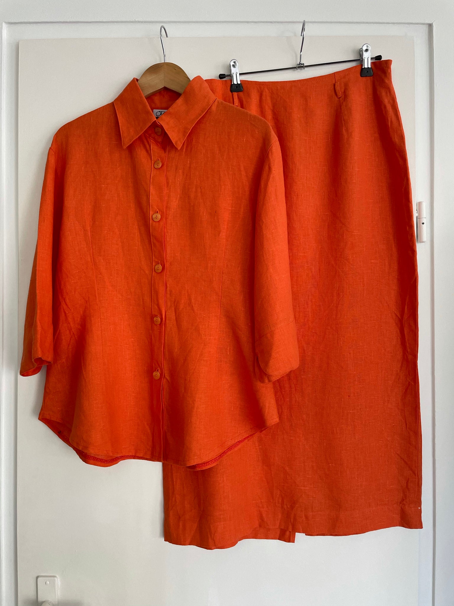 Orange Linen Suit 40