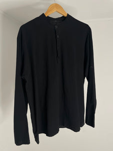 Black Linen Button Top L