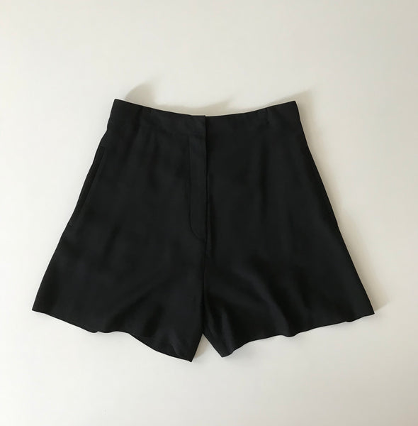 Acne Studios Shorts 40