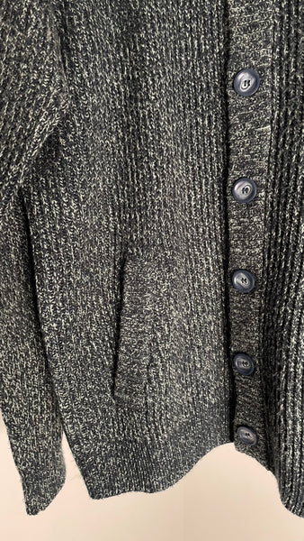 Button Sweater L