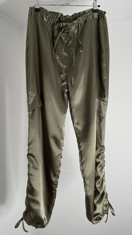 Silky Olive Cargo Pants M