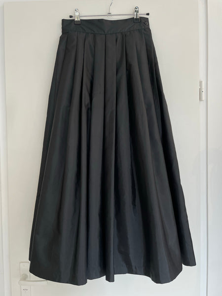 Black Full Skirt 10