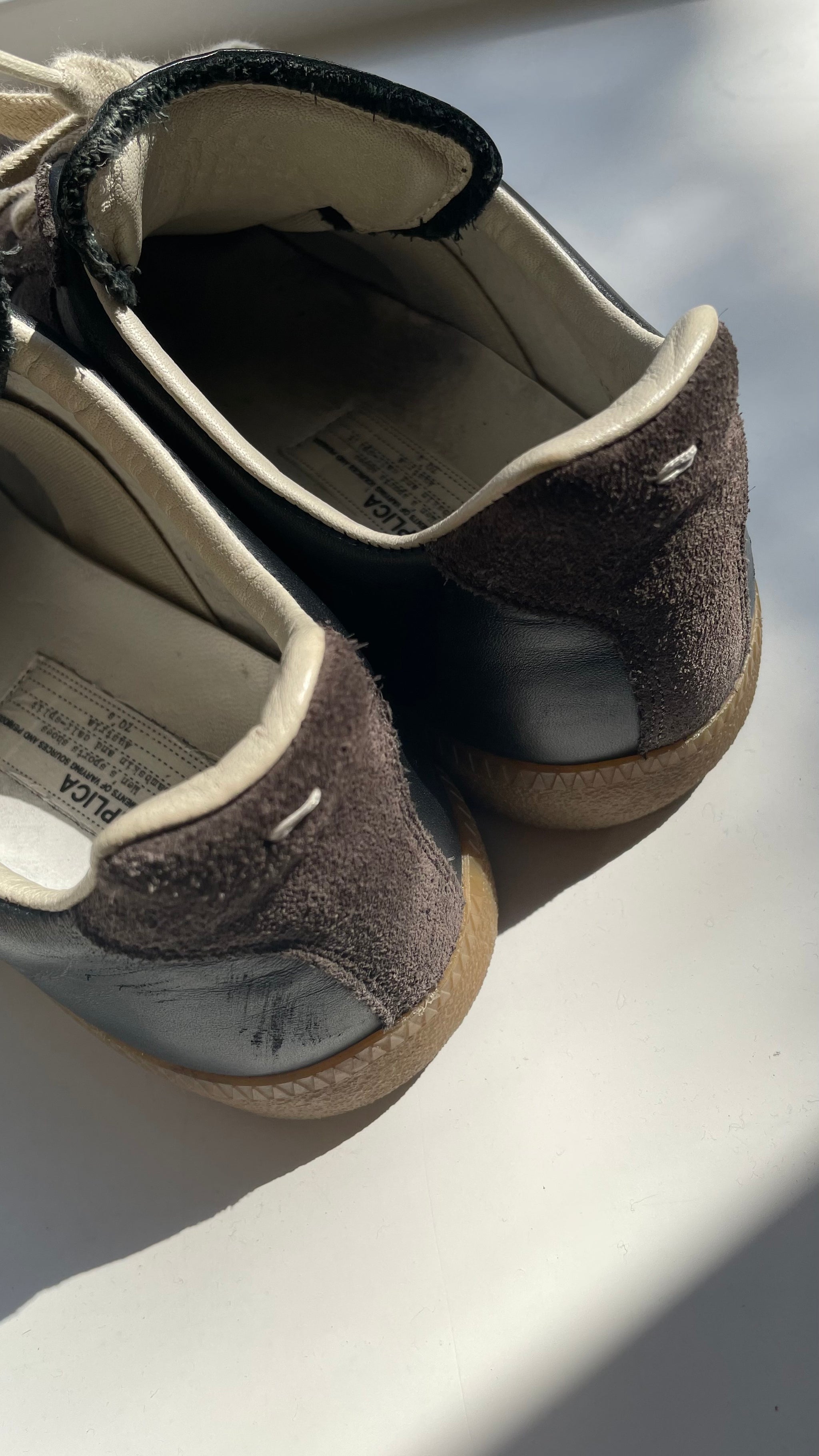 Maison Margiela Replica 40 – LUCILLE