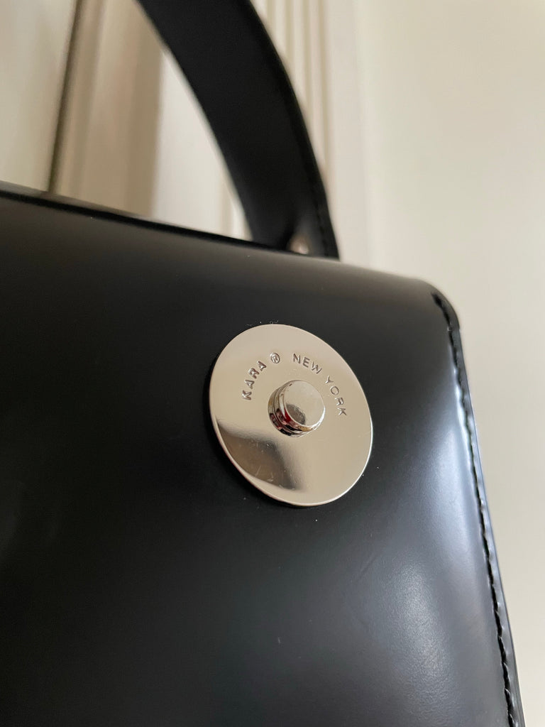 Kara NY Pinch Shoulder Bag – LUCILLE