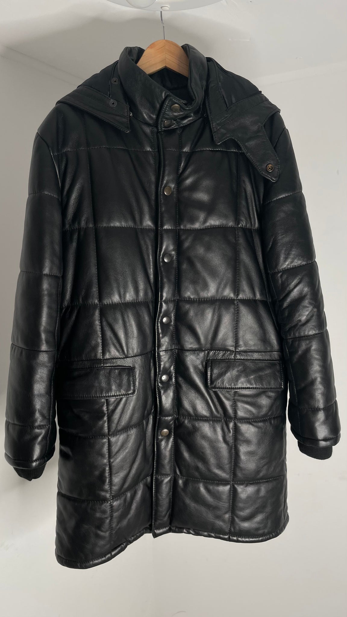 Leather Puffer Jacket L