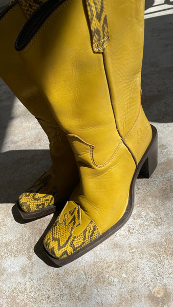 Mustard Snake Boots 40
